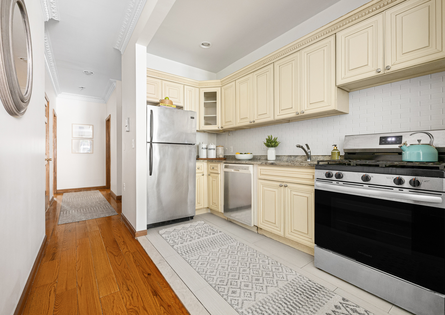 10 E 129th Street TH