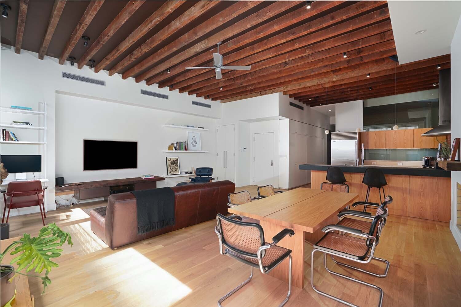 35 W 20th Street 3