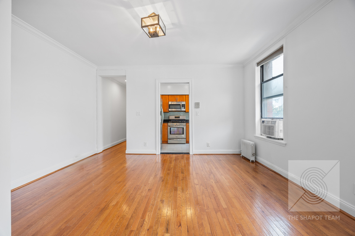 160 Wadsworth Avenue 307