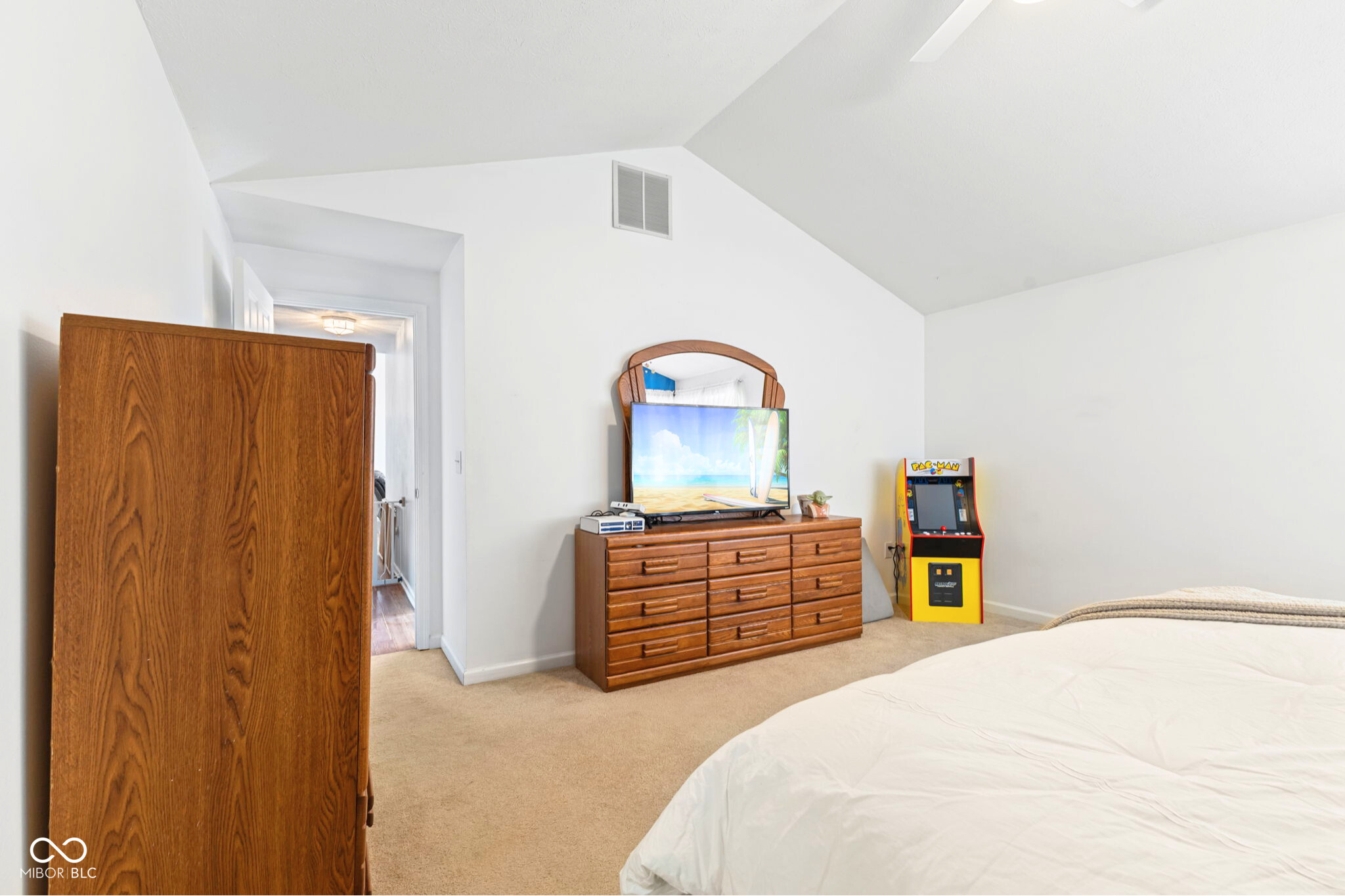 1439 E McKenzie Road