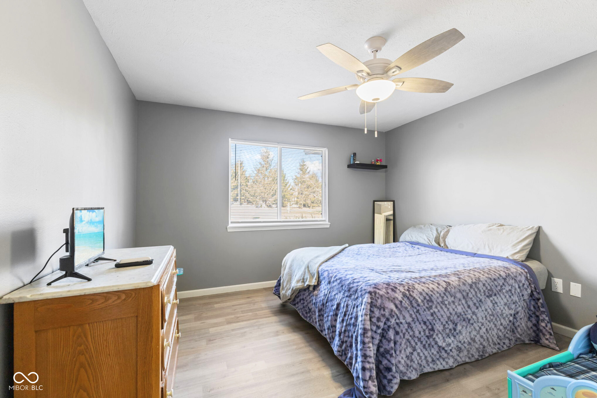 1439 E McKenzie Road