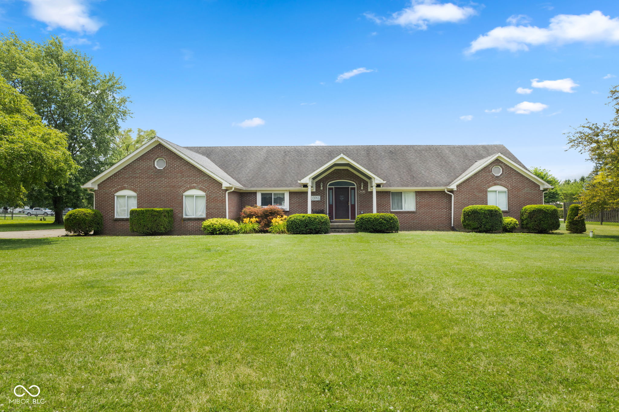 1439 E McKenzie Road