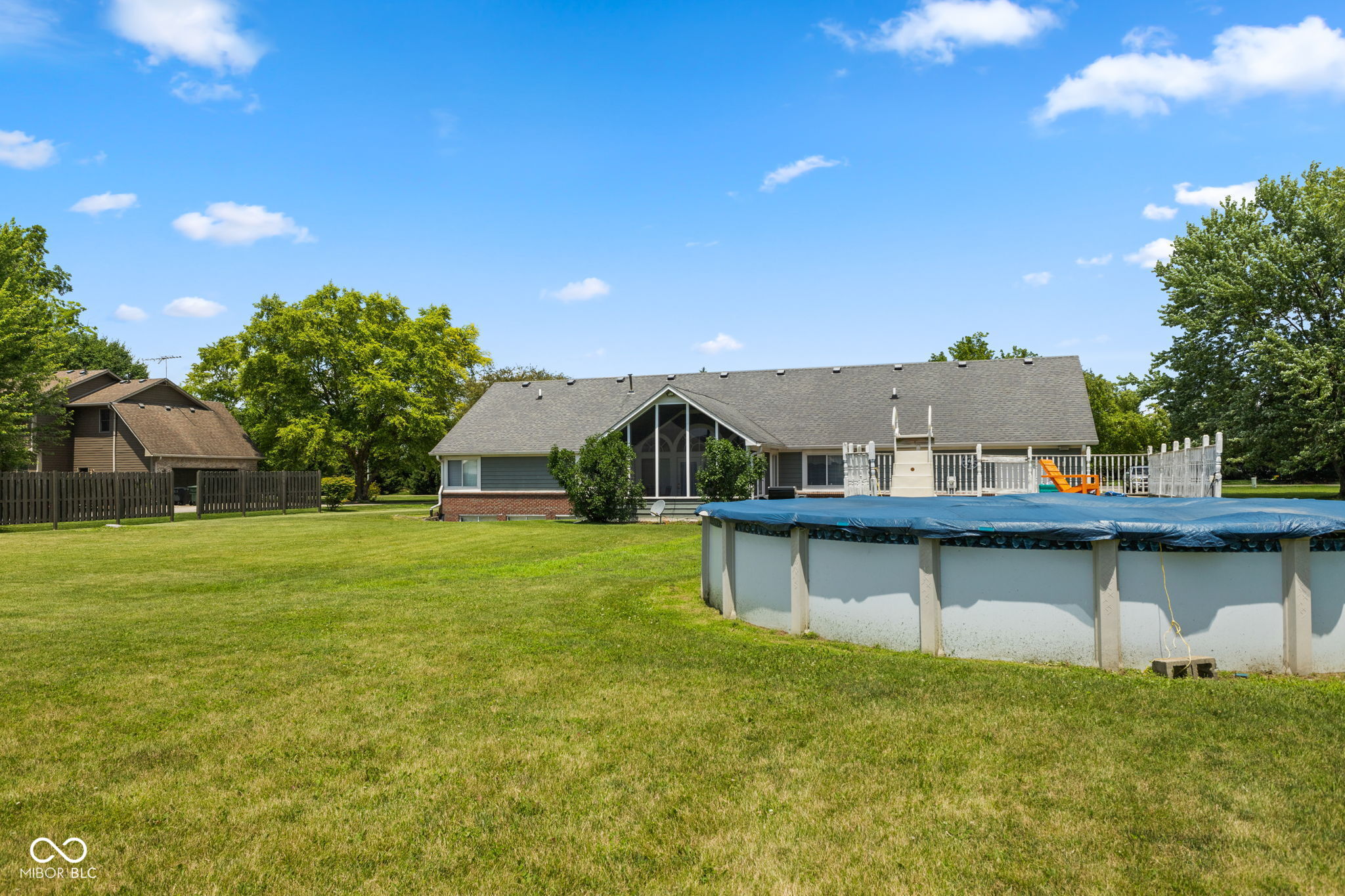 1439 E McKenzie Road