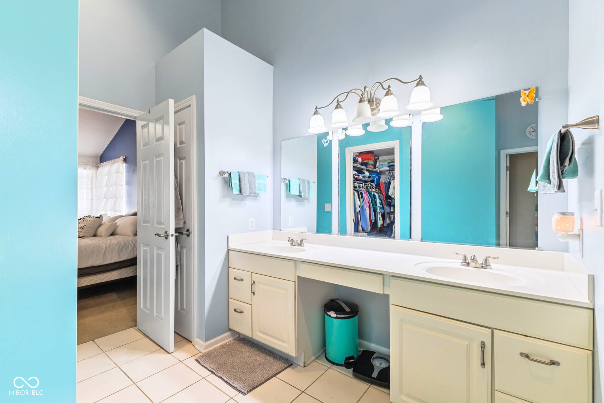 1439 E McKenzie Road