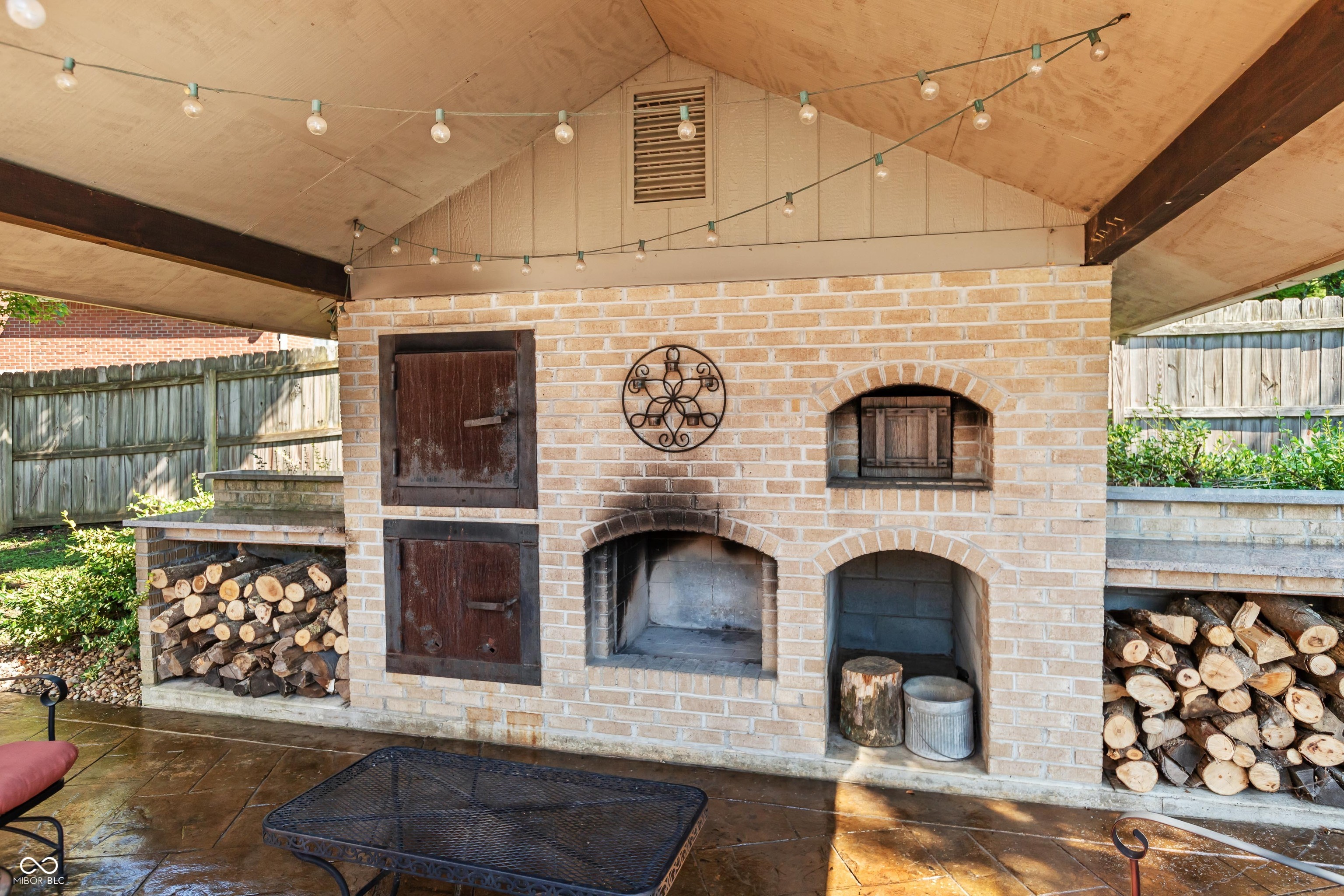 6926 Princess Lane