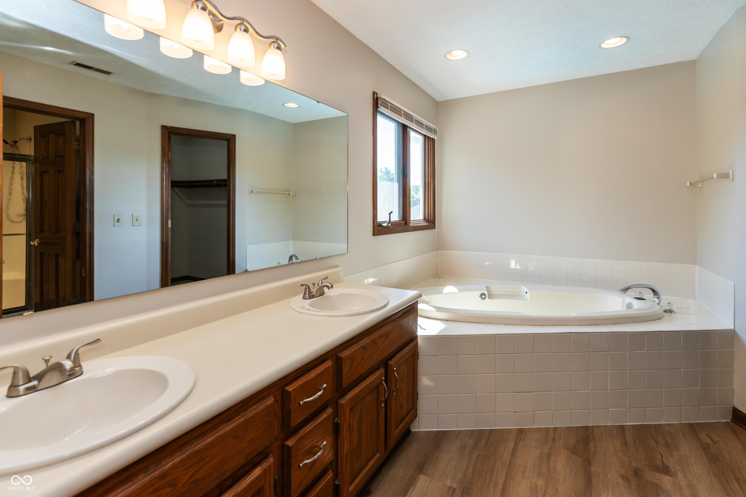 6926 Princess Lane