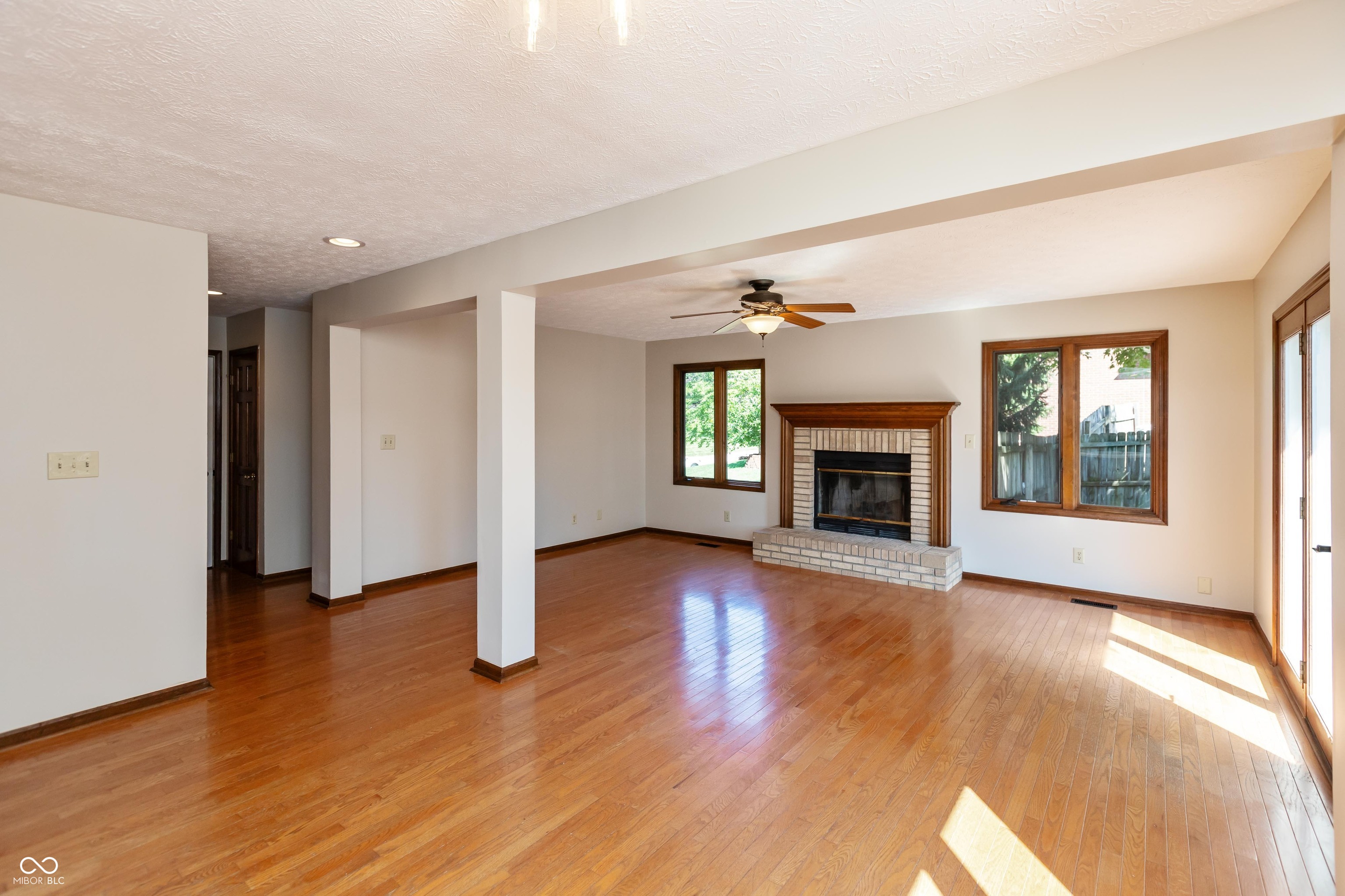 6926 Princess Lane