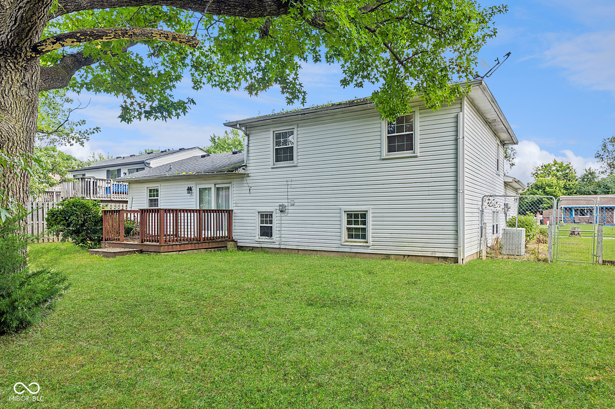 242 Lansdowne Road