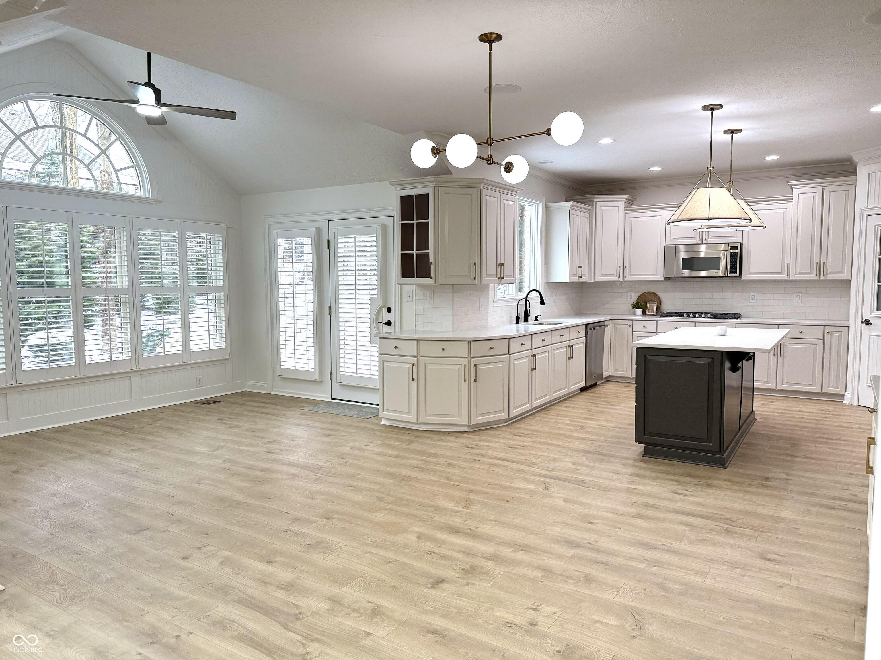 13617 Creekridge Lane