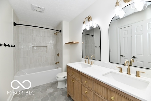 13617 Creekridge Lane