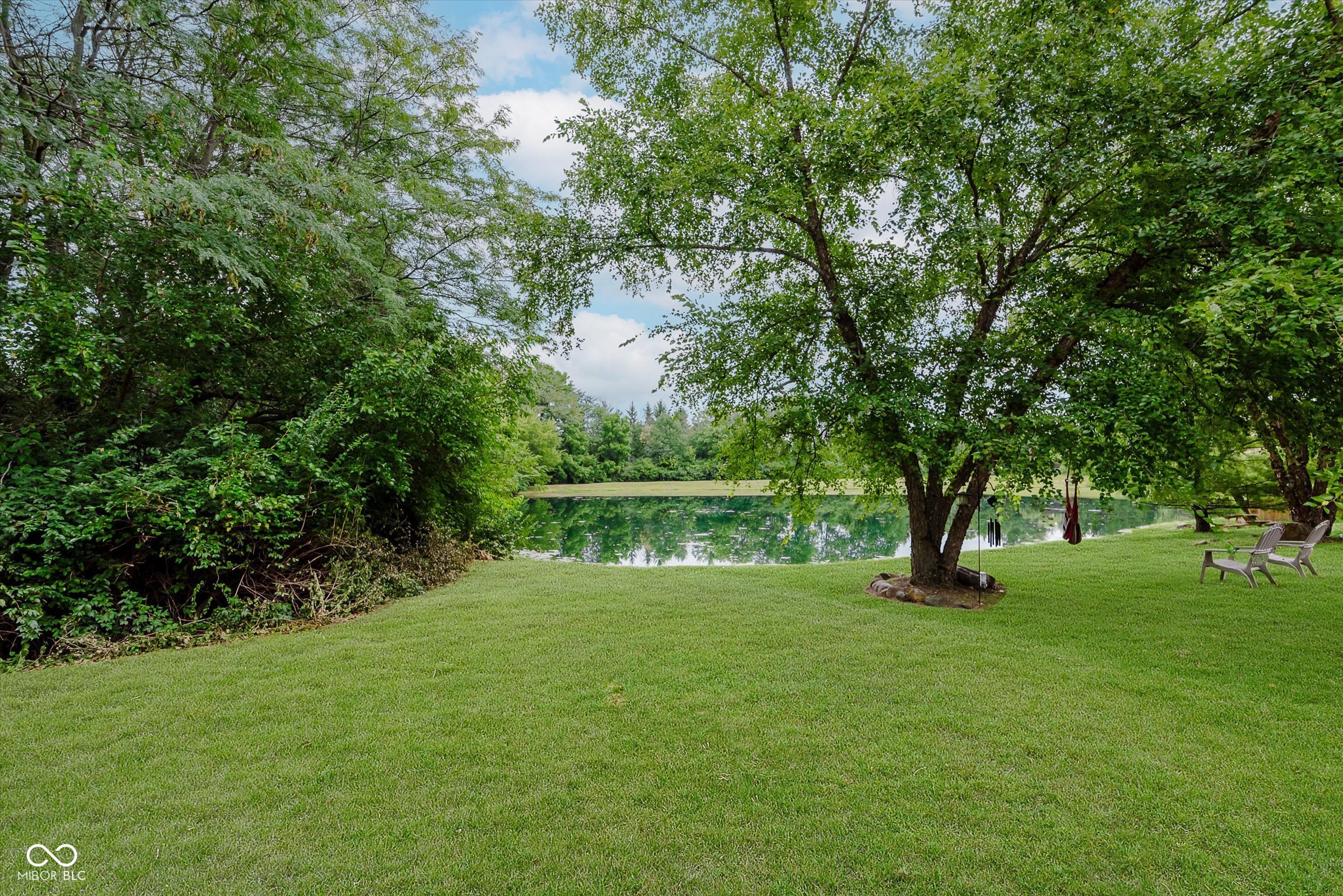 12082 Aldenham Boulevard