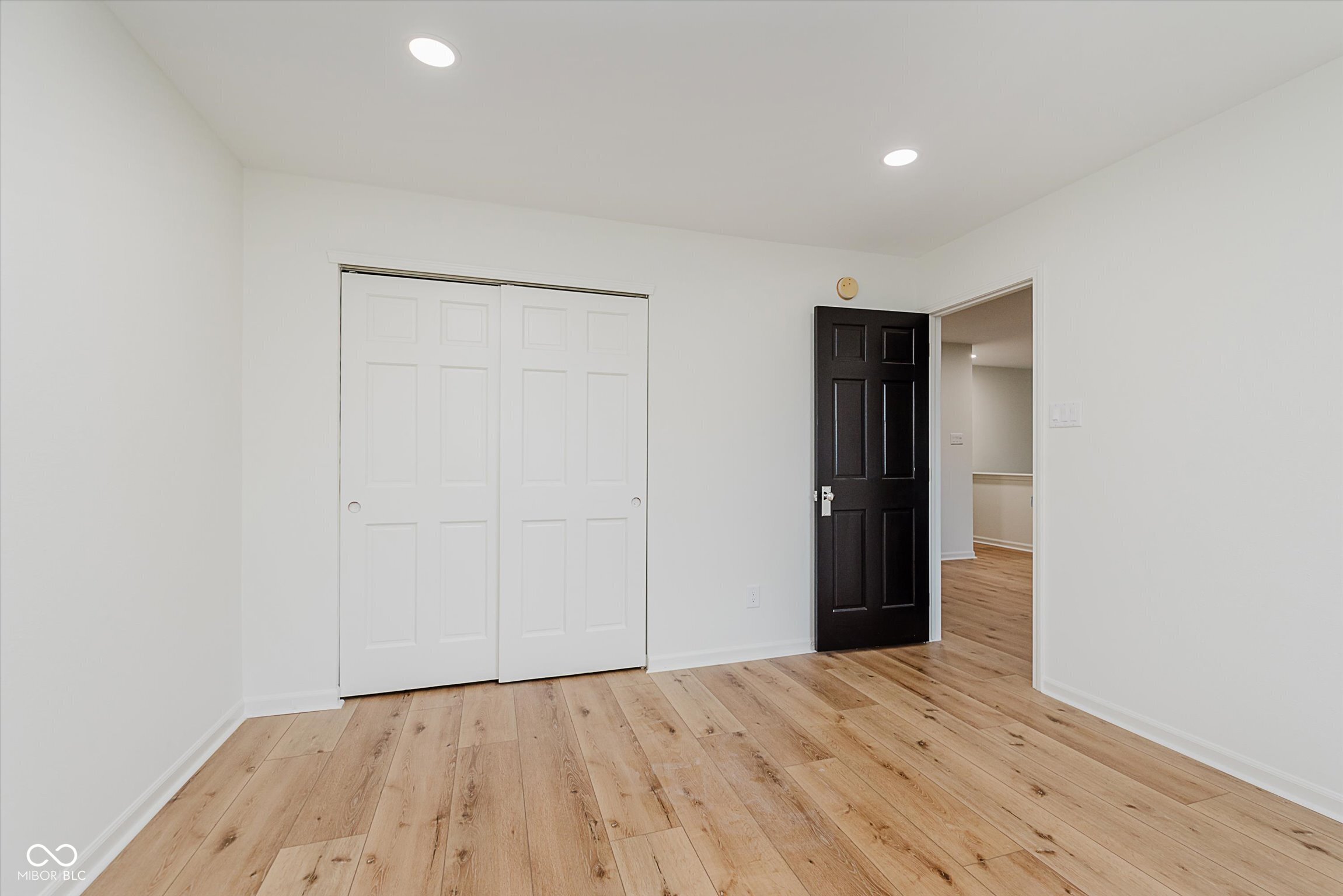 12082 Aldenham Boulevard