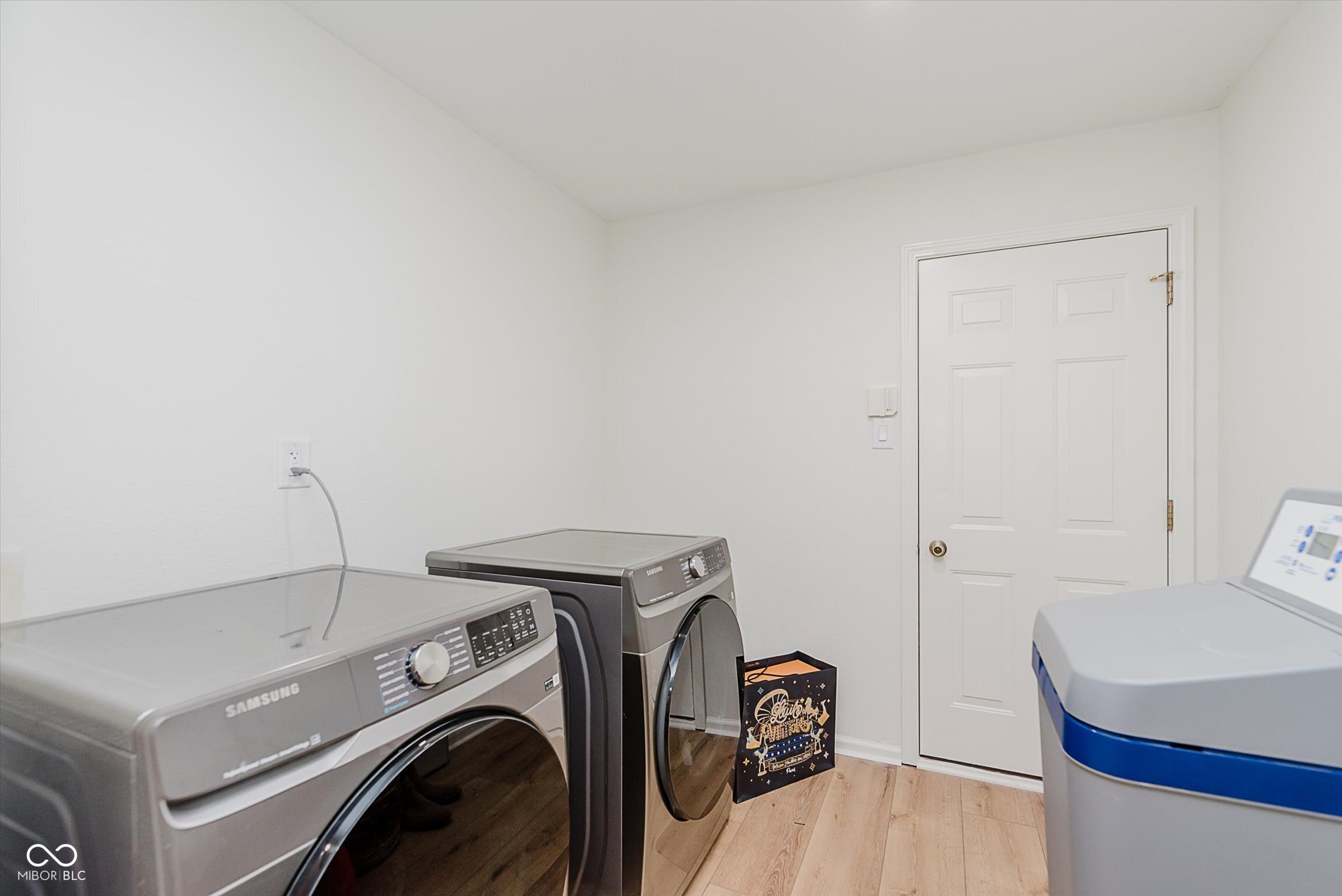 12082 Aldenham Boulevard