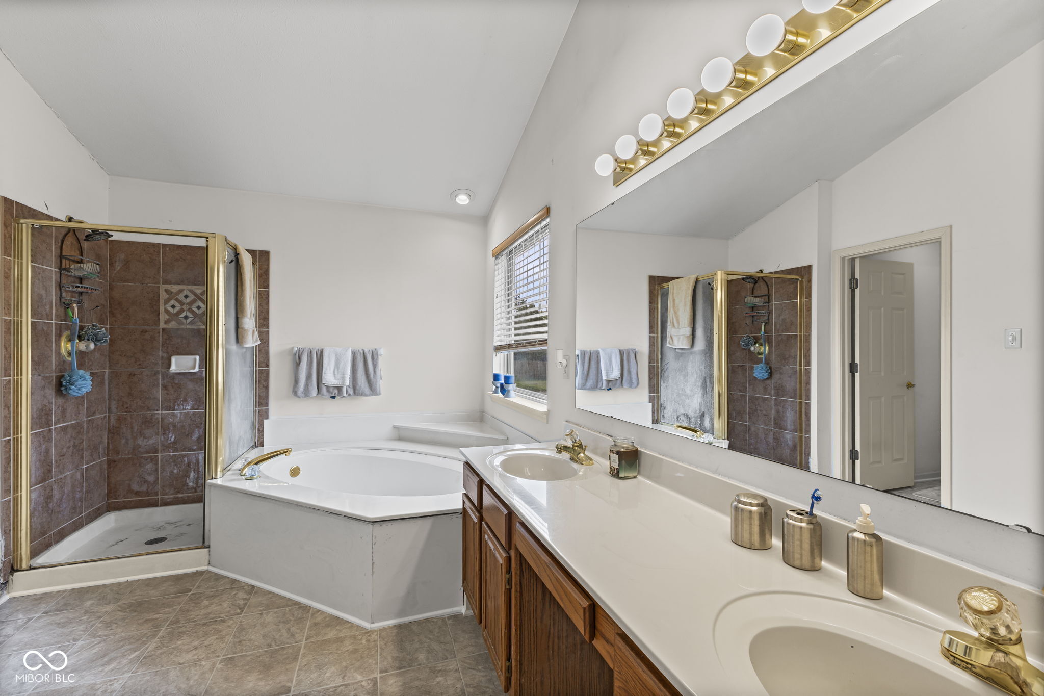 14901 Windmill Drive