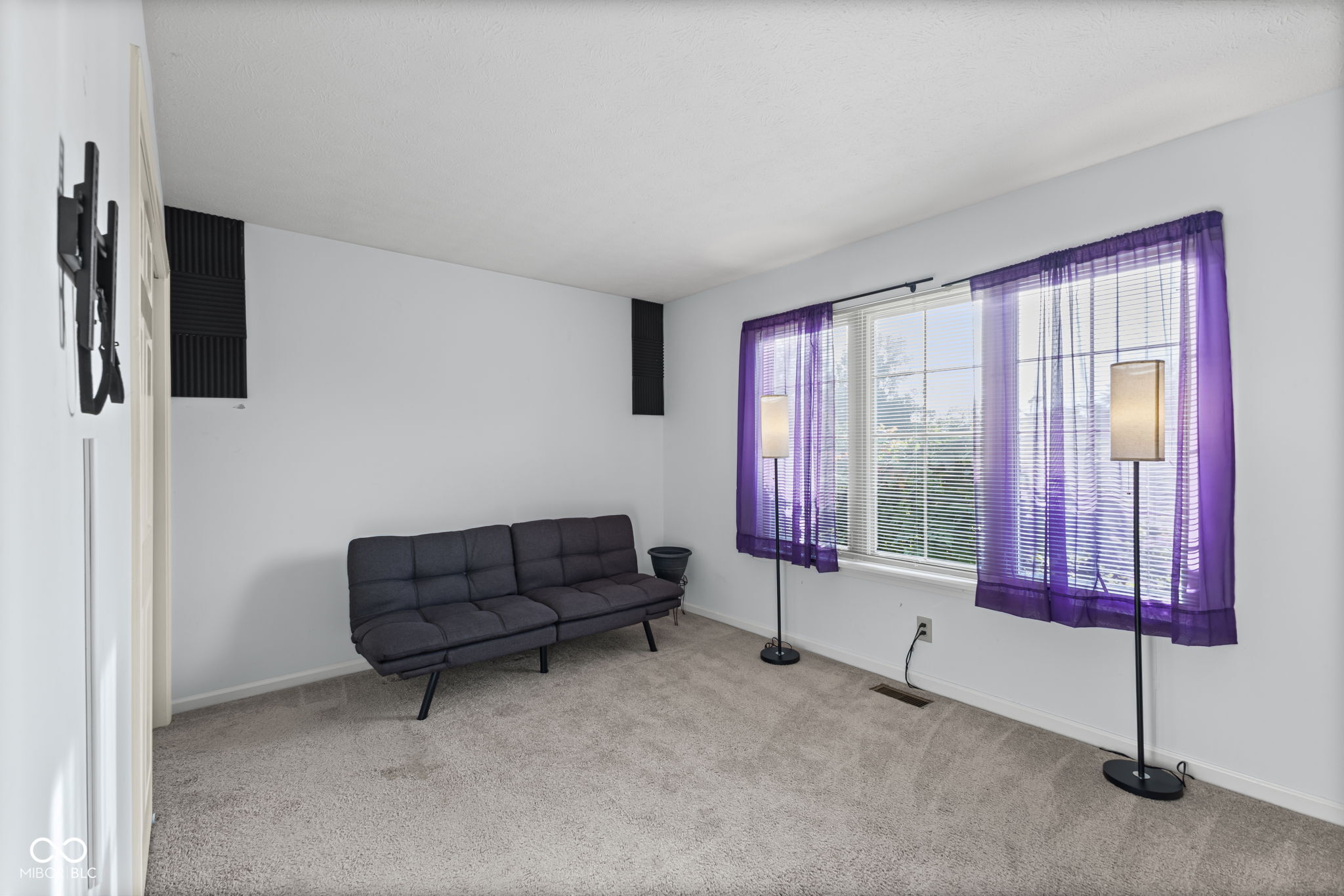 14901 Windmill Drive