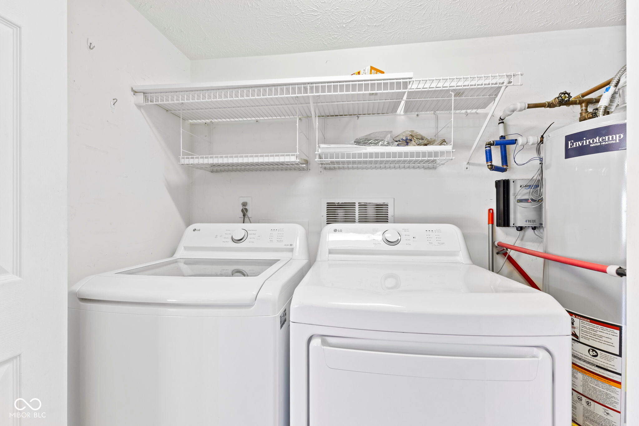 3320 Norwegian Drive