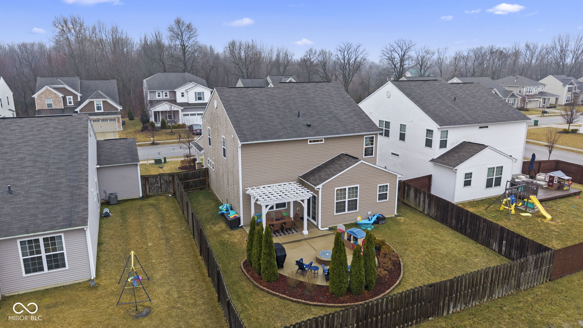 6740 Shooting Star Drive