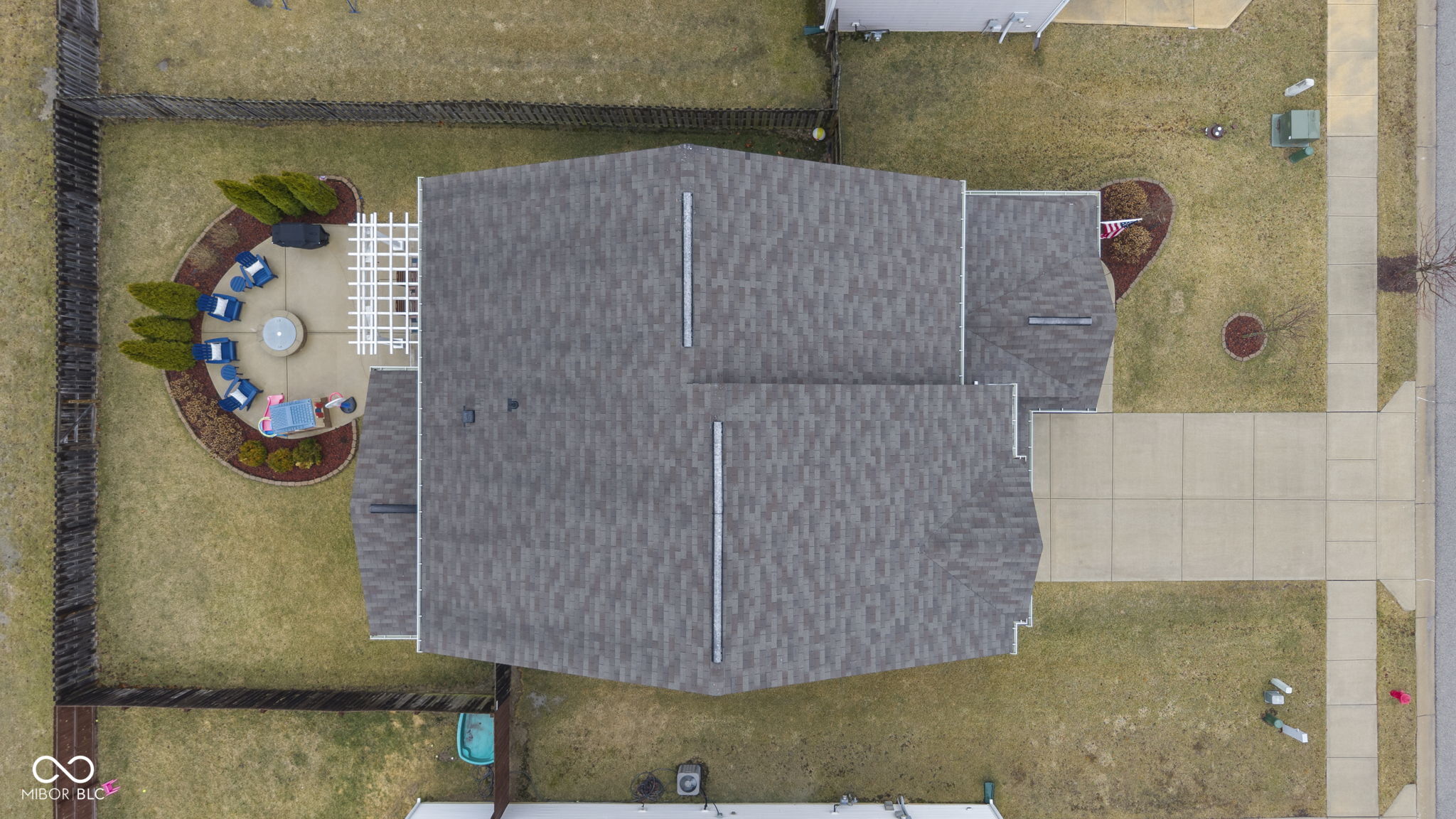 6740 Shooting Star Drive