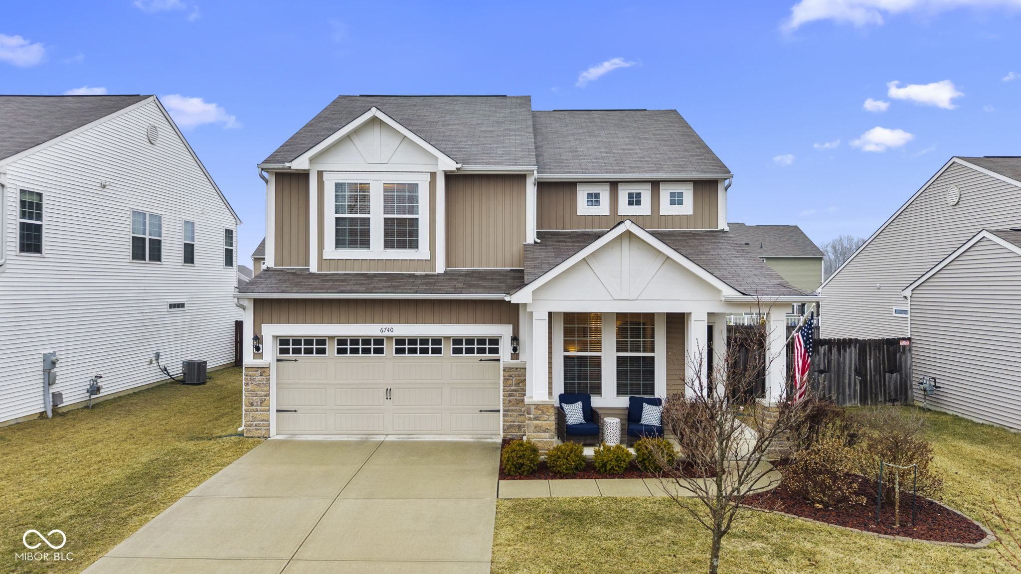 6740 Shooting Star Drive