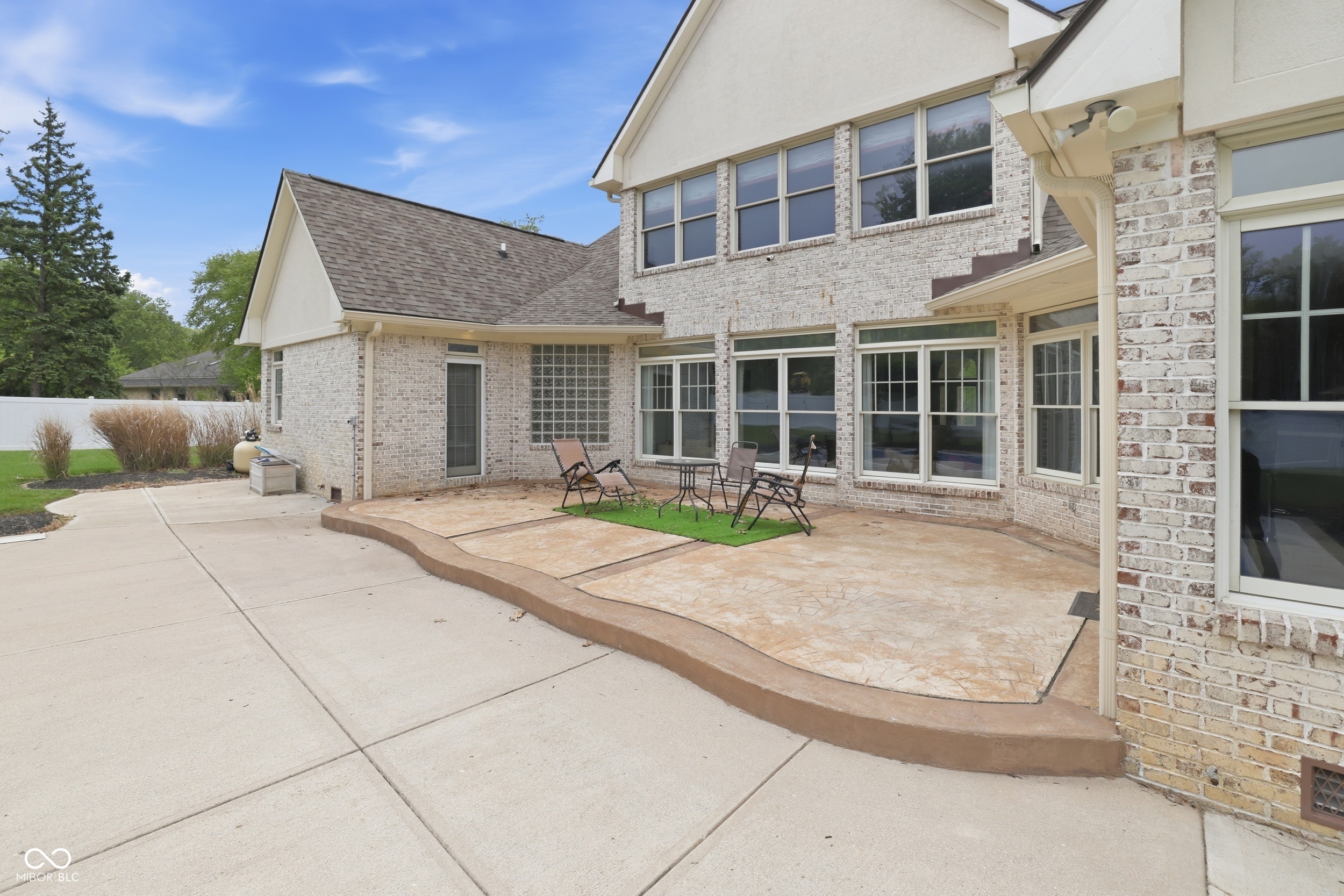 8101 Wellsbrook Drive