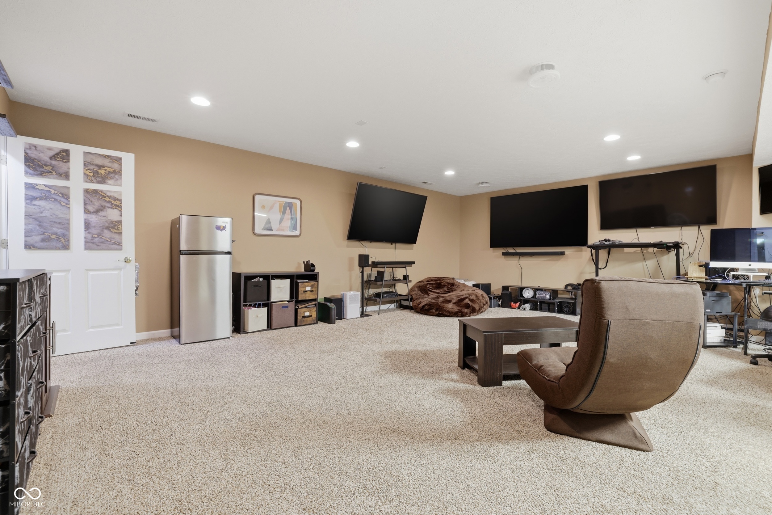 8101 Wellsbrook Drive