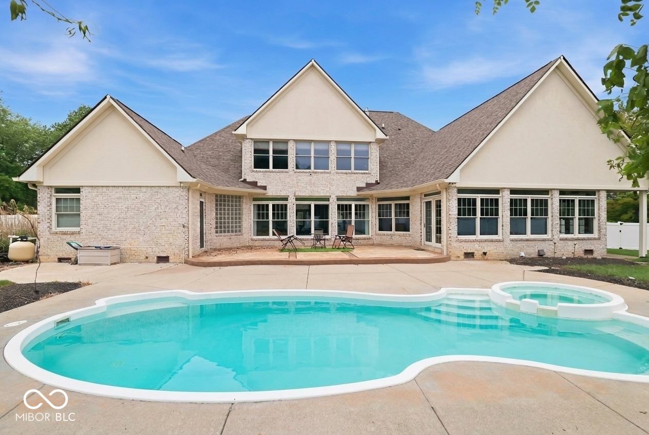 8101 Wellsbrook Drive