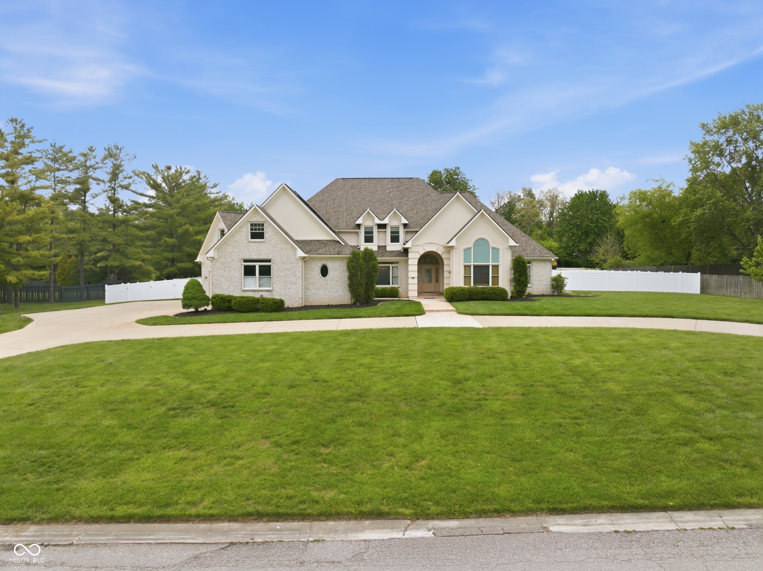 8101 Wellsbrook Drive