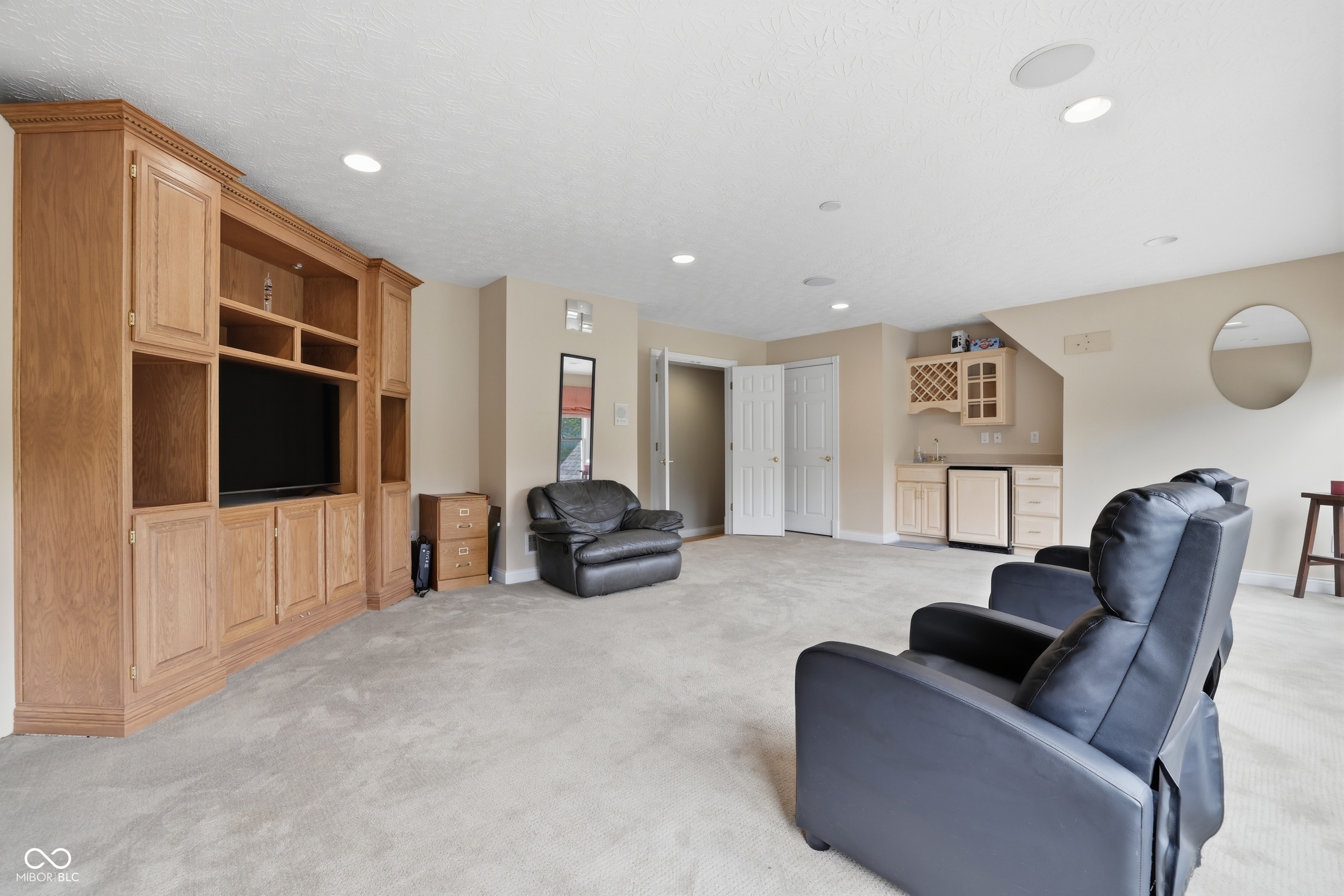 8101 Wellsbrook Drive