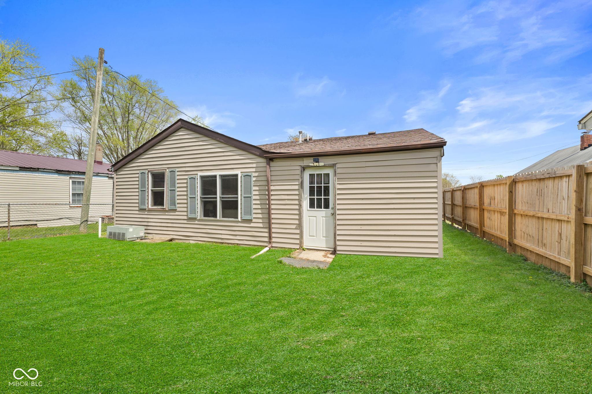 5091 Alexandria Pike