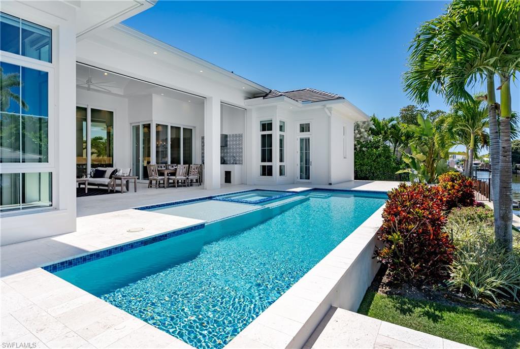 2150 Tarpon RD