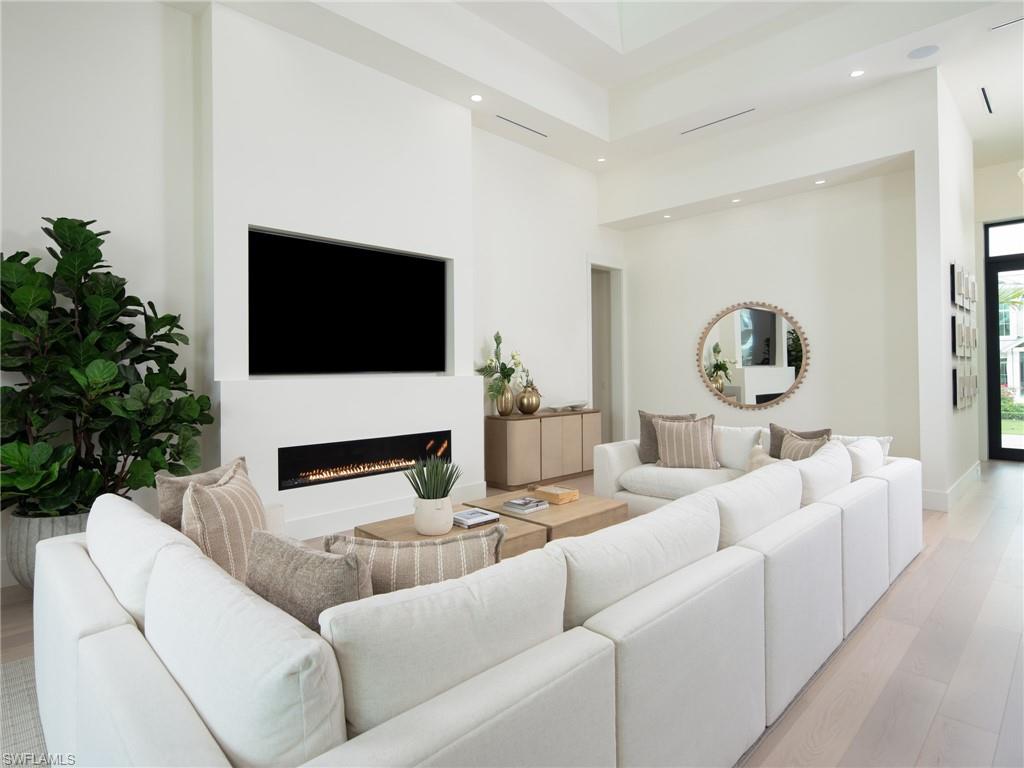 2126 Snook Drive