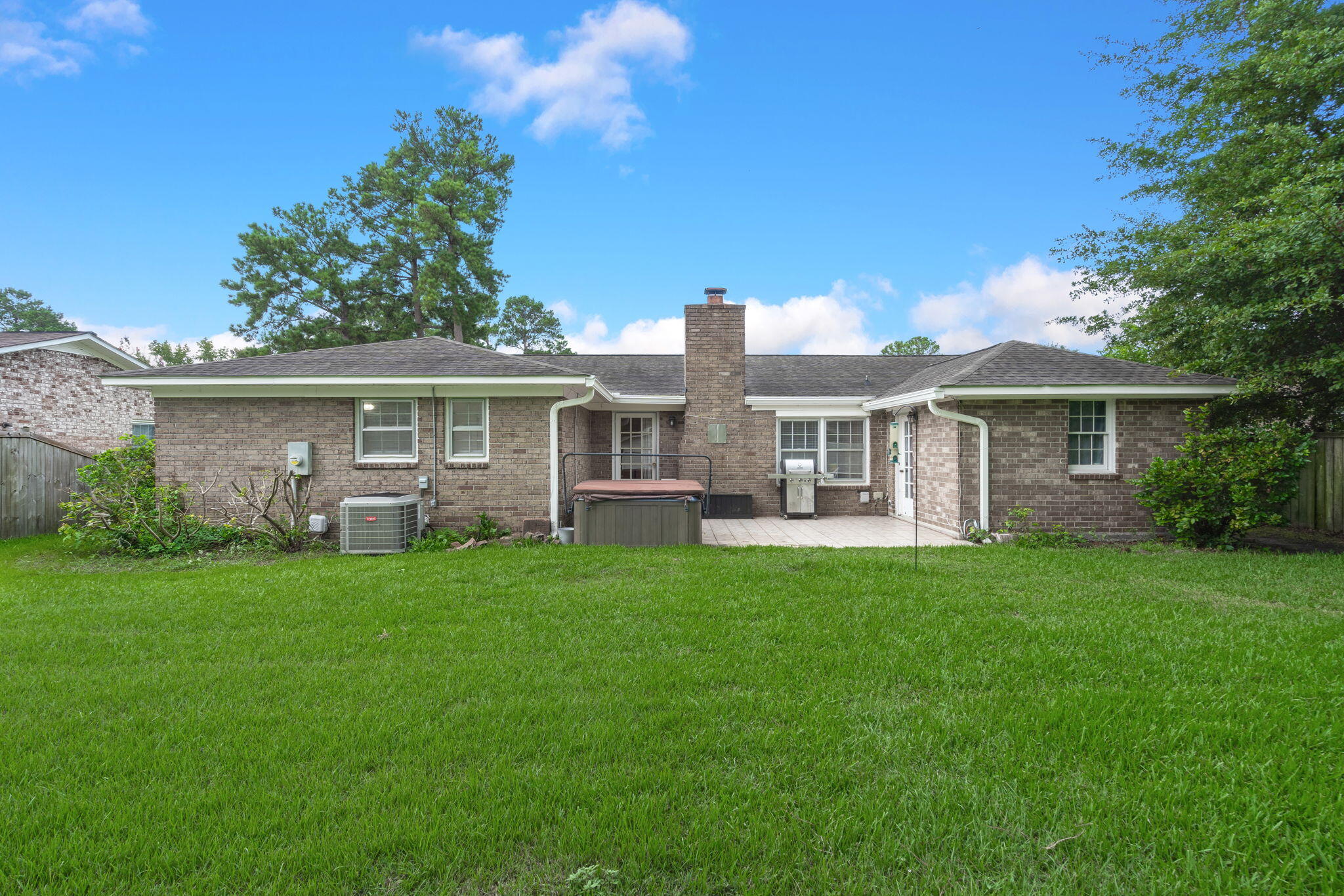 112 Kennington Drive