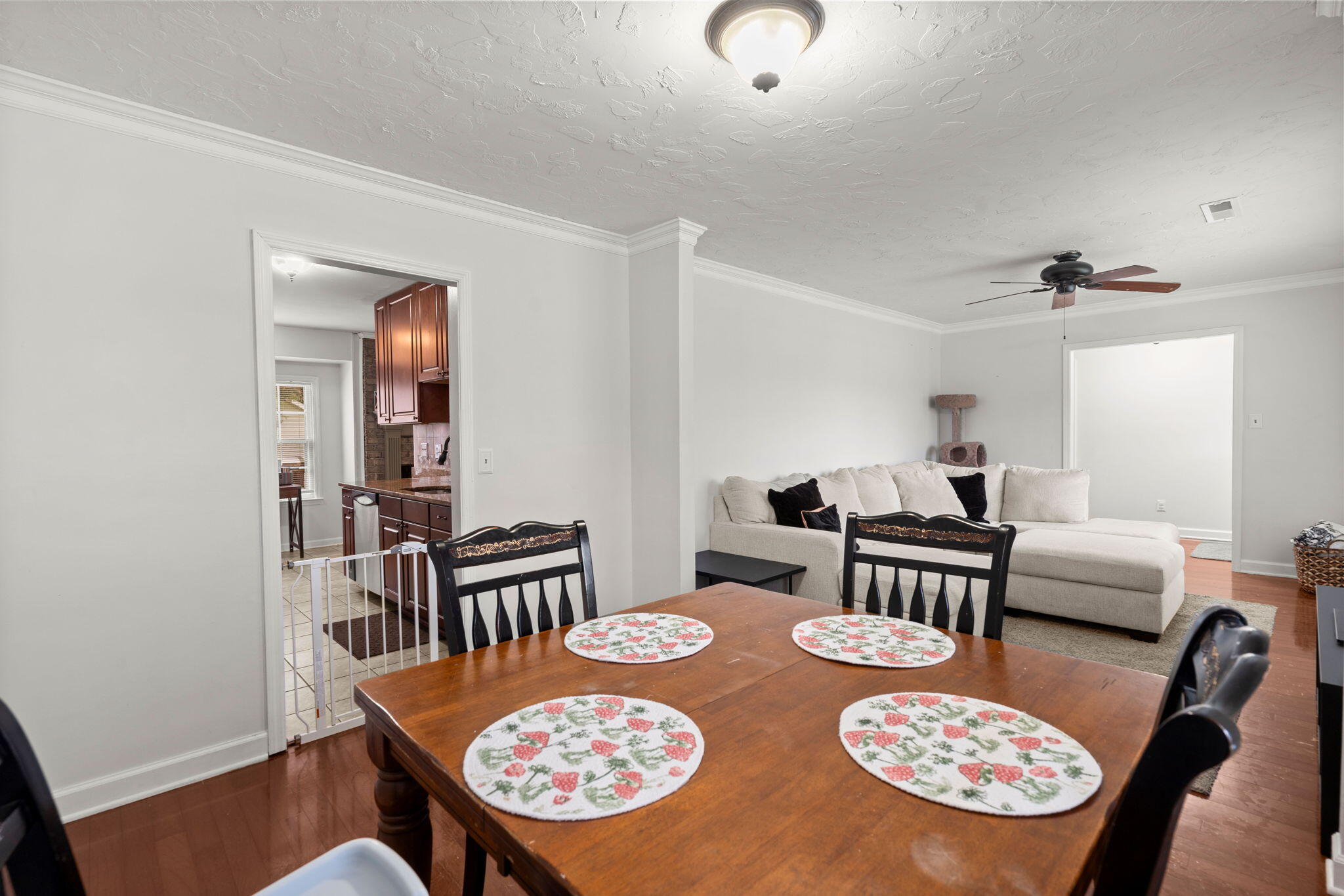 112 Kennington Drive