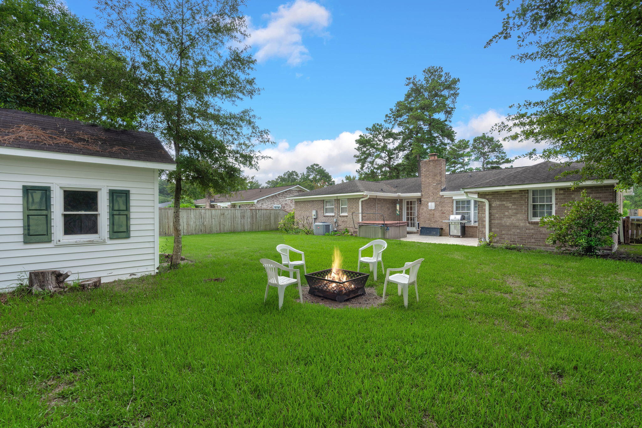 112 Kennington Drive