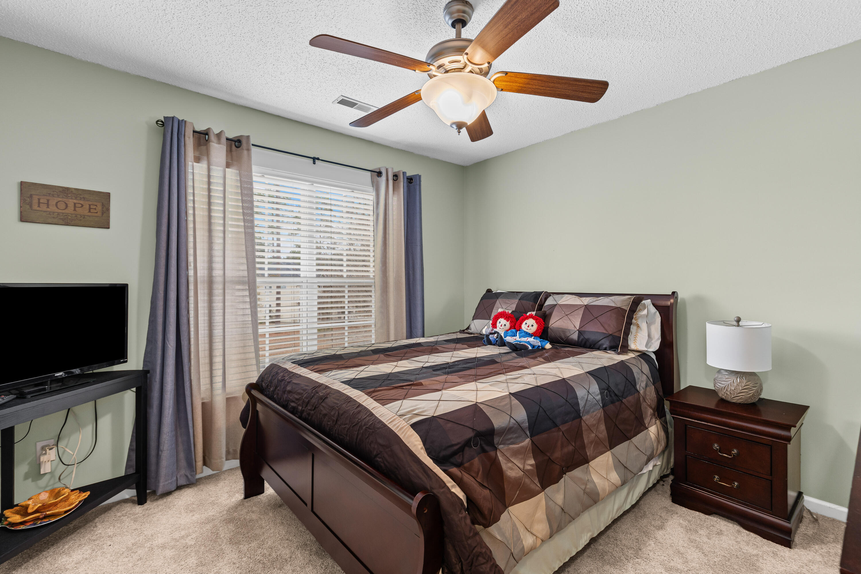 1037 Cobblestone Boulevard