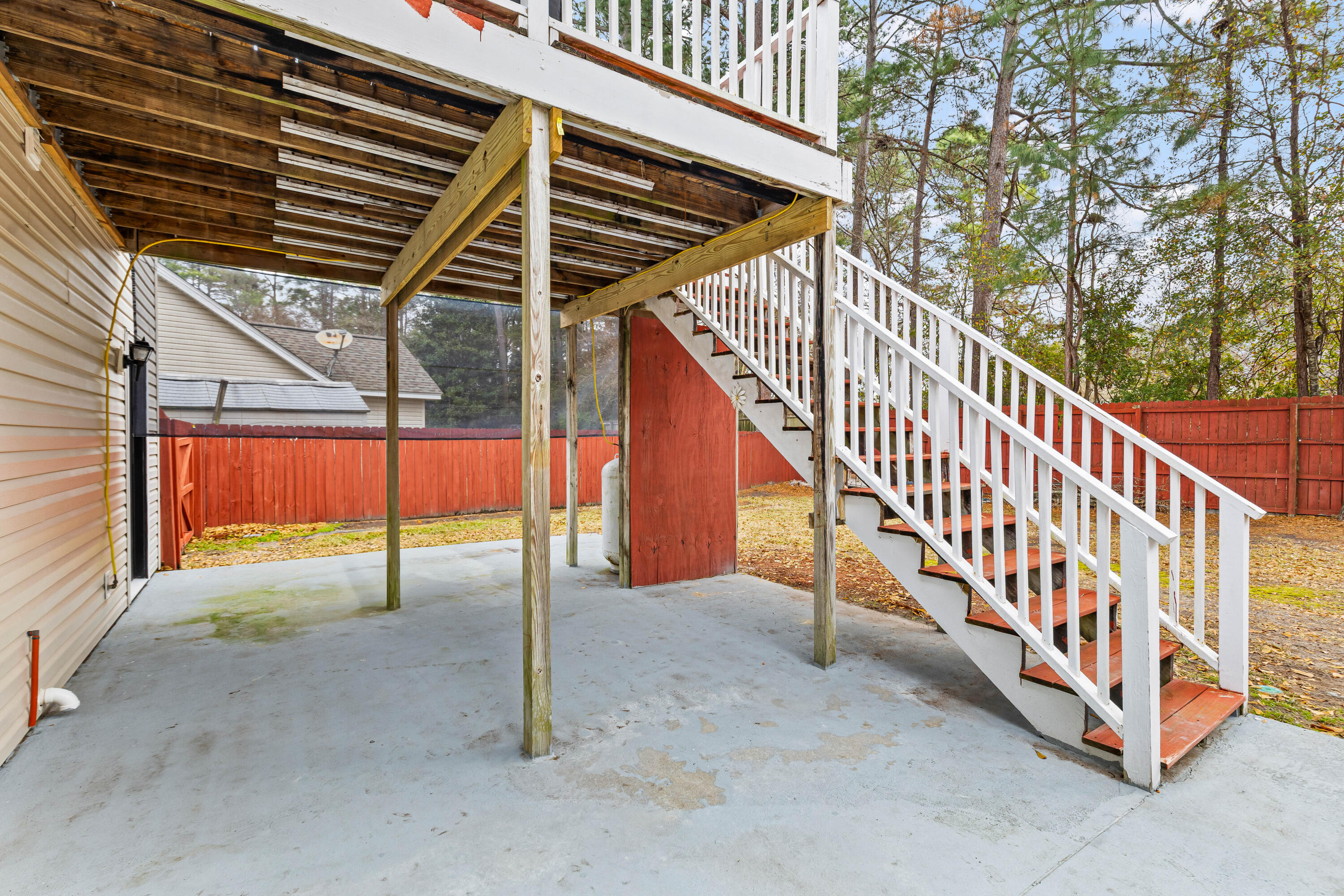 1037 Cobblestone Boulevard