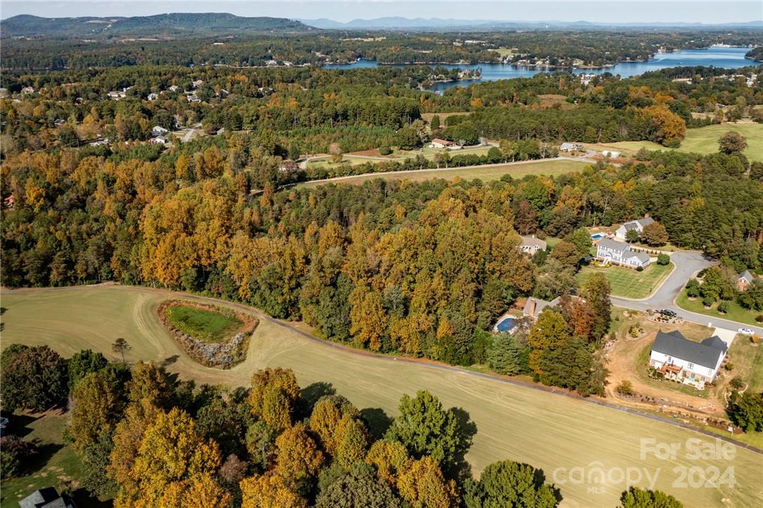 4953 Elmhurst Drive NE