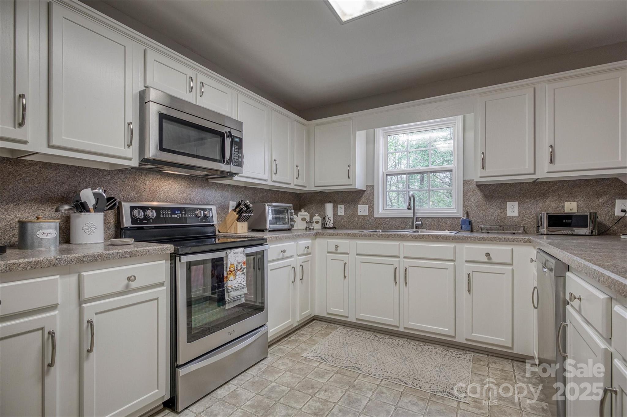 3704 25th Street Place NE