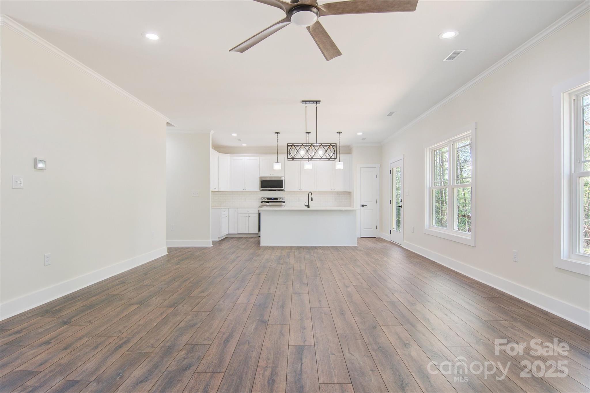 9165 Cherokee Drive