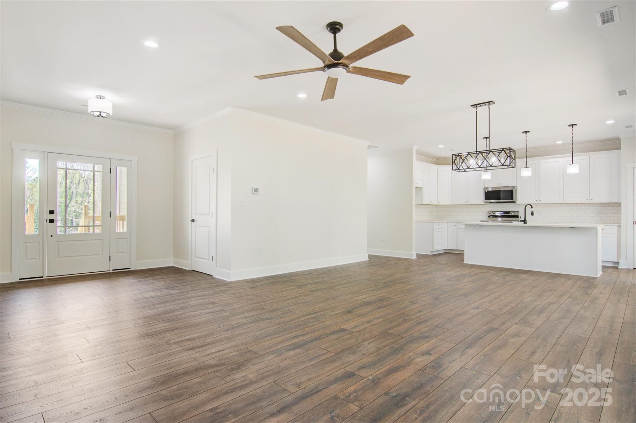 9165 Cherokee Drive