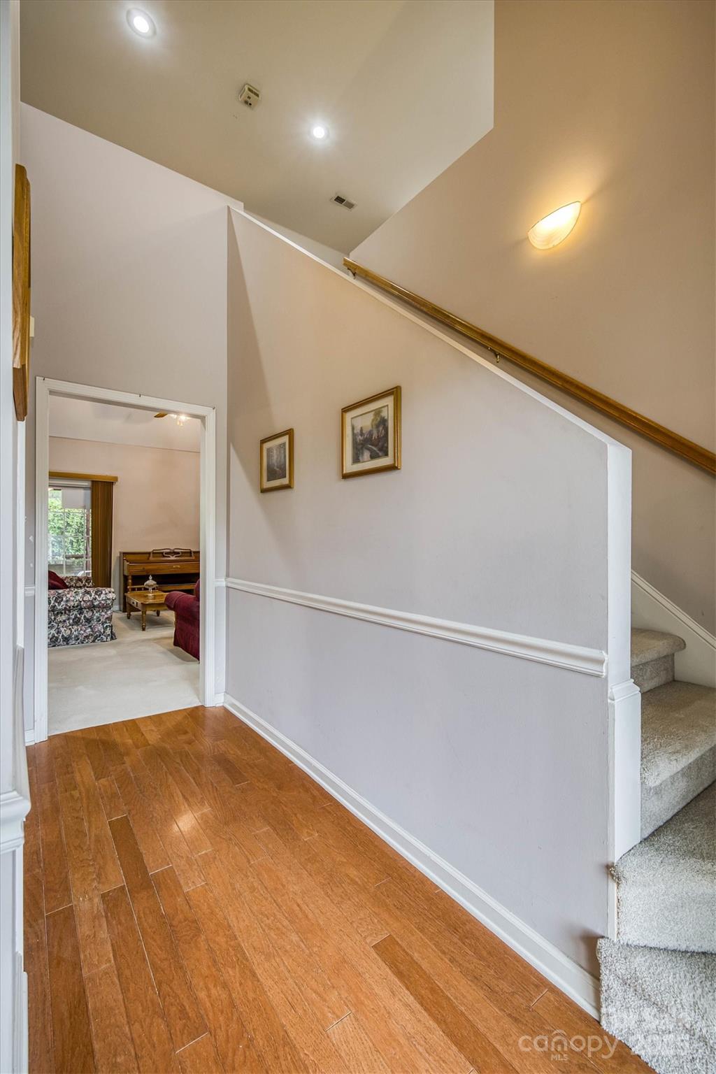 2478 23rd Street NE