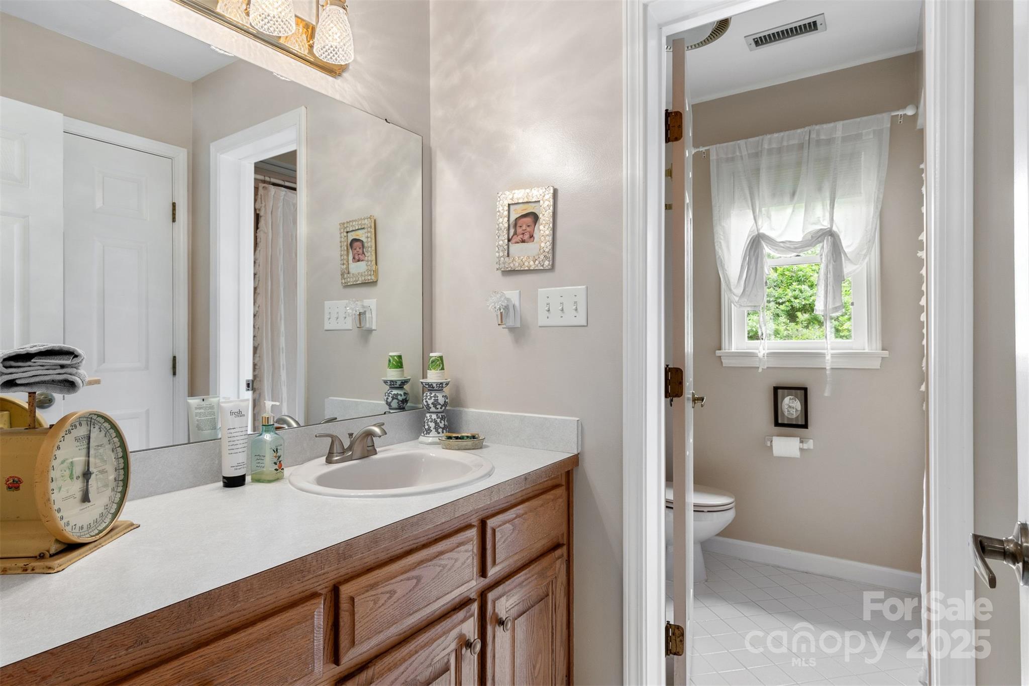 133 37th Avenue Place NW