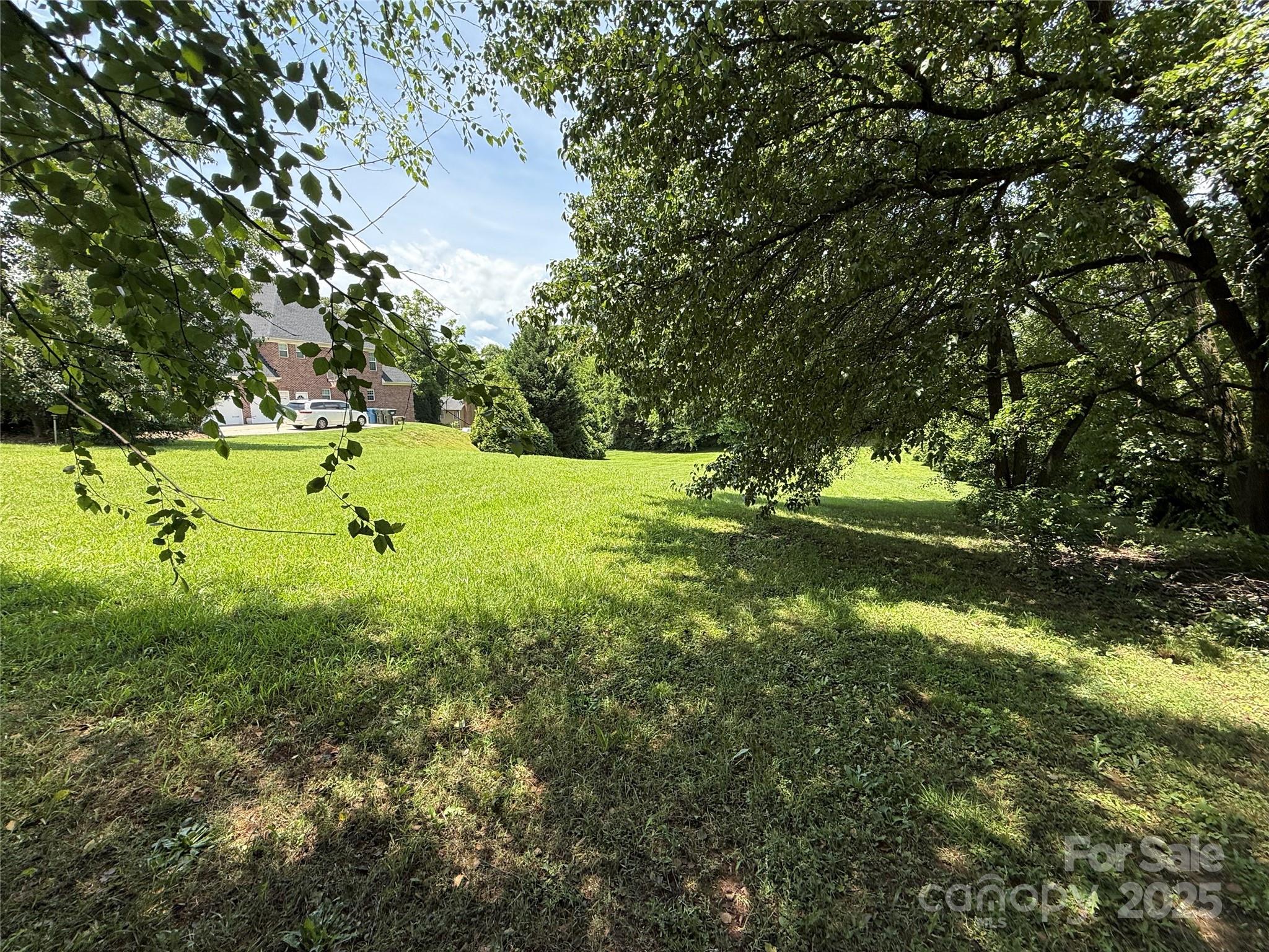 1147 10th Street Lane NW