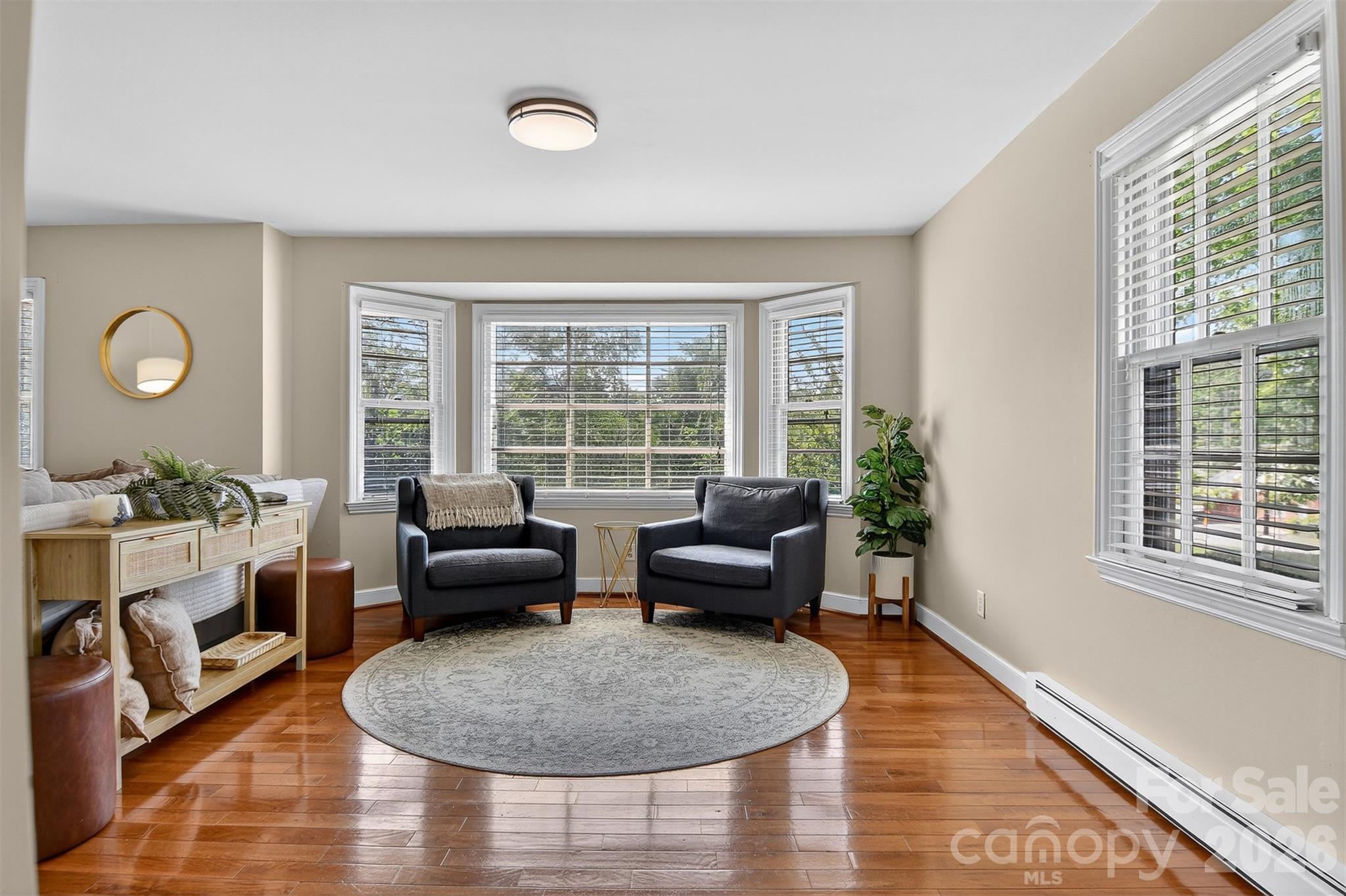 601 Pennell Street NE