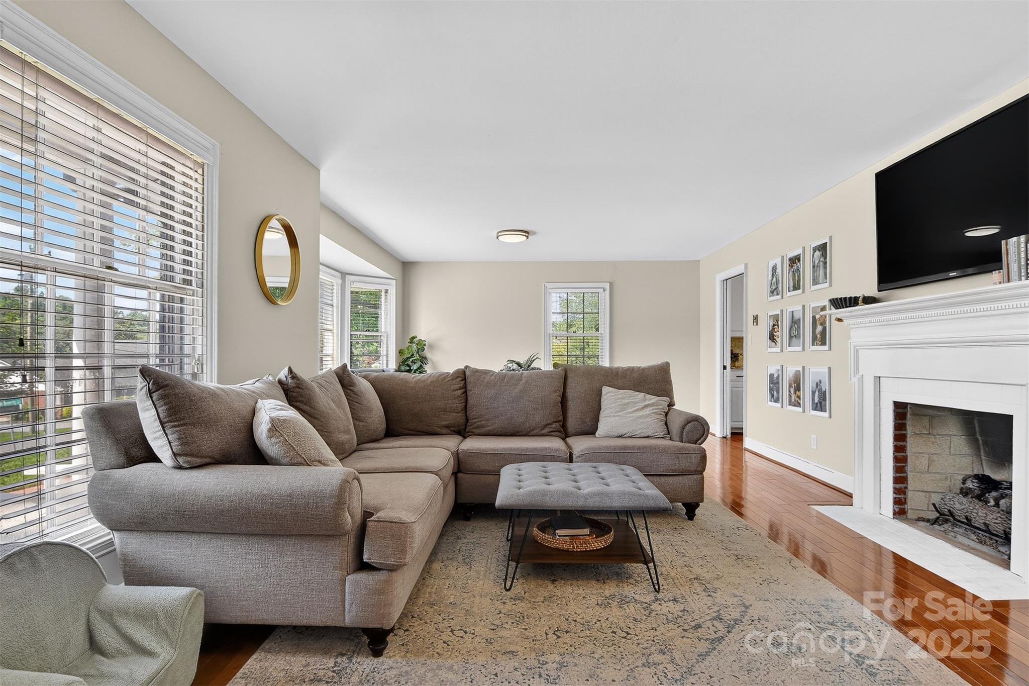 601 Pennell Street NE