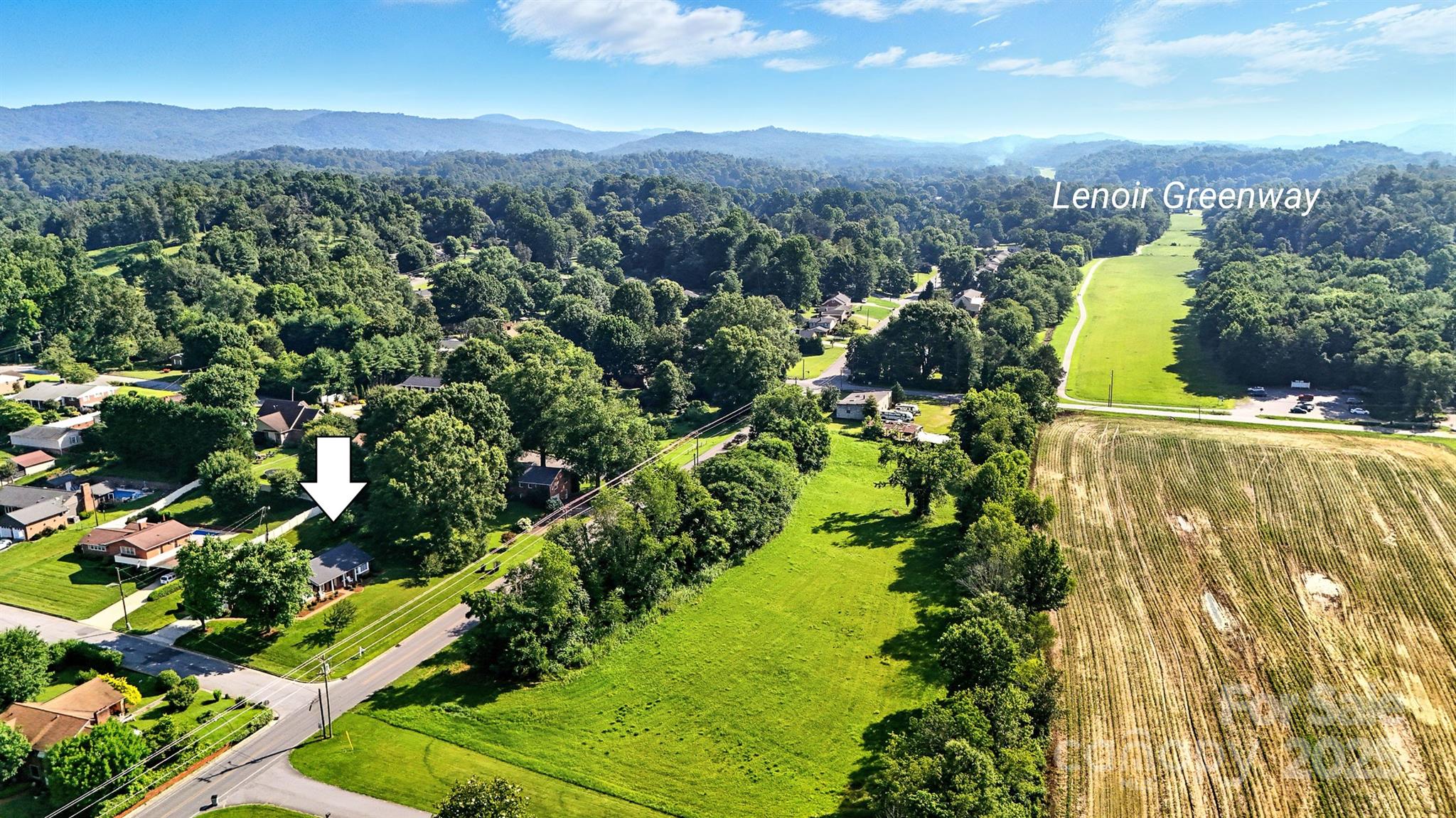 601 Pennell Street NE