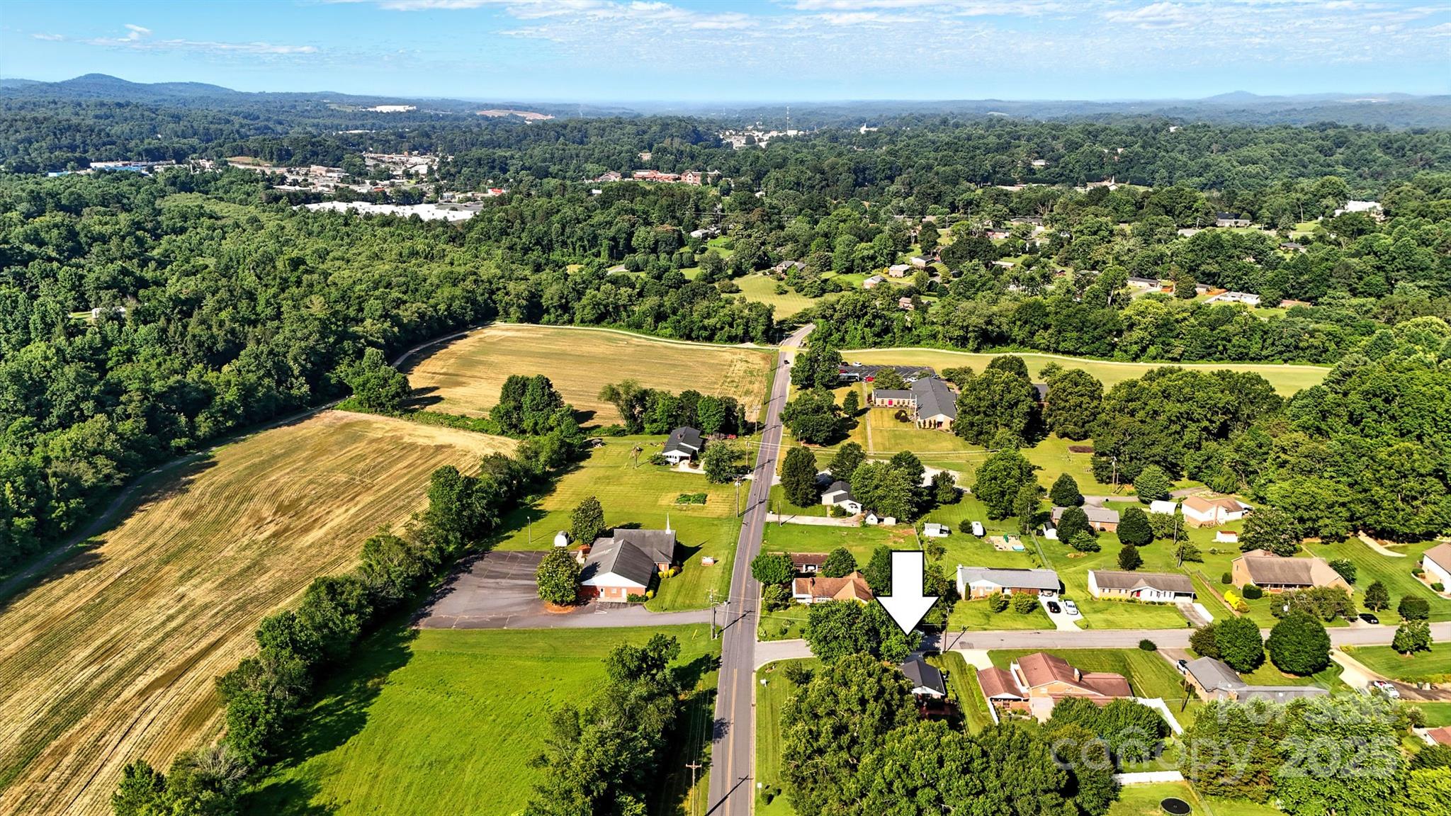 601 Pennell Street NE