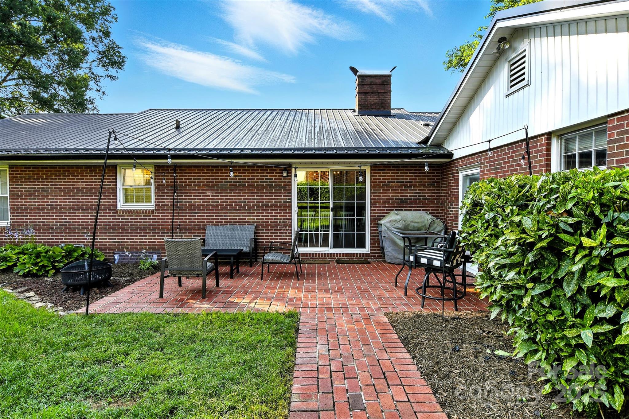 601 Pennell Street NE