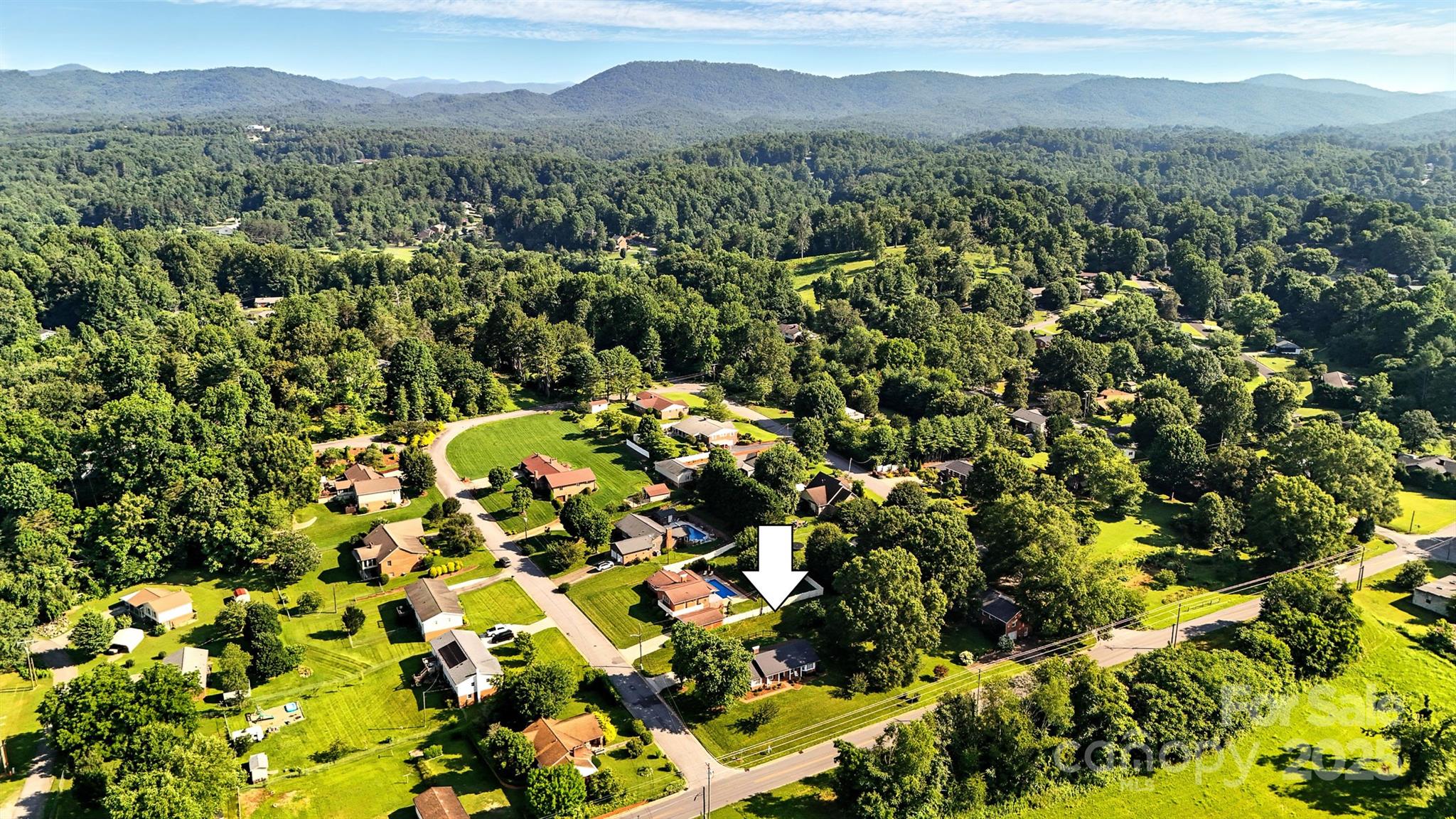 601 Pennell Street NE