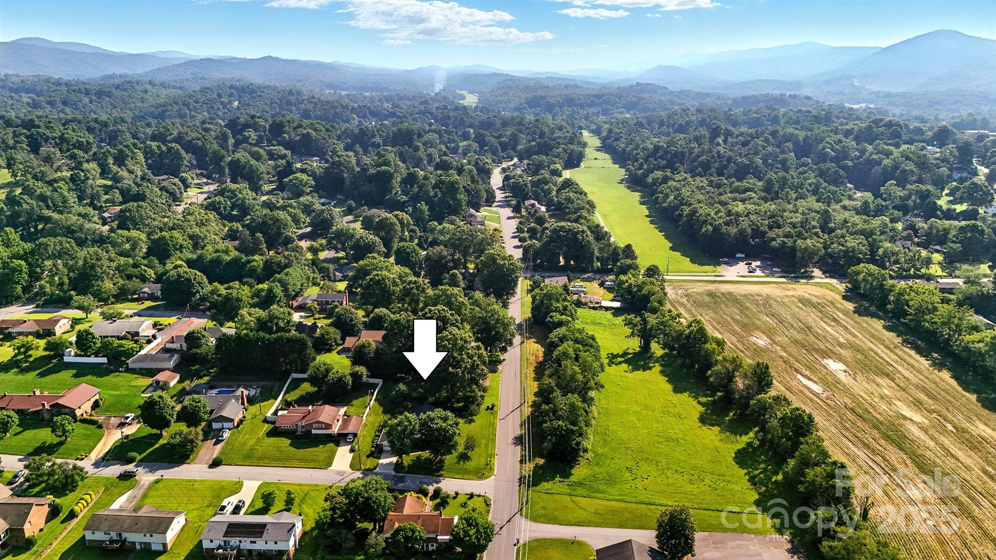 601 Pennell Street NE